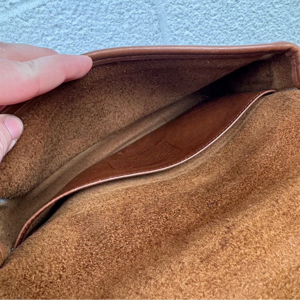 Vintage Coach 9755 Pocket Purse Crossbody Bag British Tan Leather USA - Picture 9 of 13